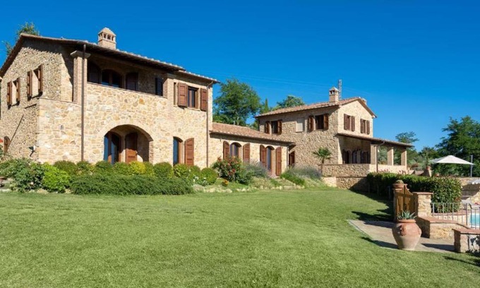 Volterra Apartment | Casale con vista colline