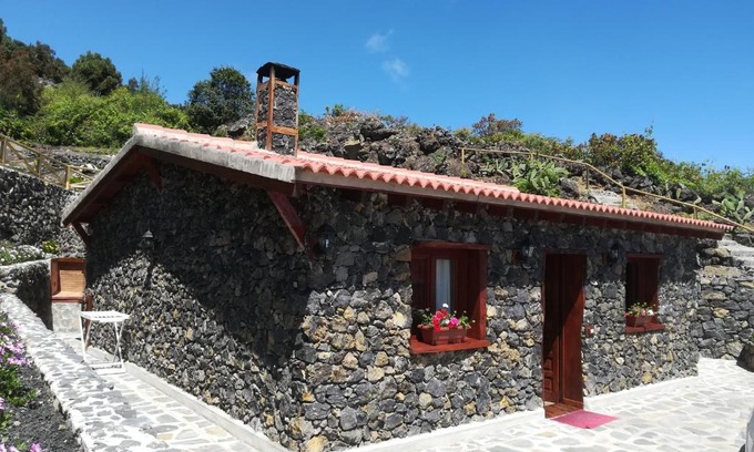 Icod de los Vinos House | Casas Rurales Los Guinderos