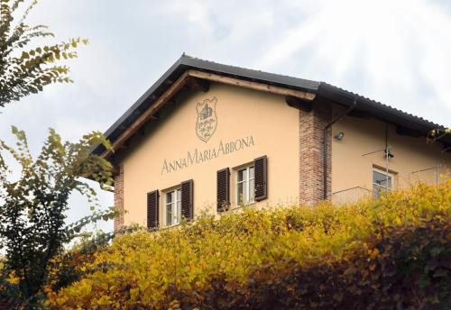Monforte d'Alba Apartment | Cascina Bricco San Pietro Bed & Wine