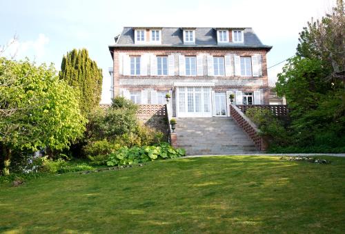 Etretat Bed & Breakfast | Castel De La Terrasse