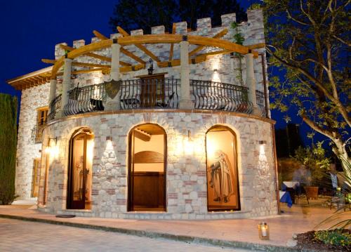 Lucca Historical Center Bed & Breakfast | Castello dei Templari