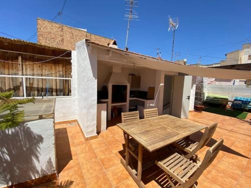 San Anton House | Castle view