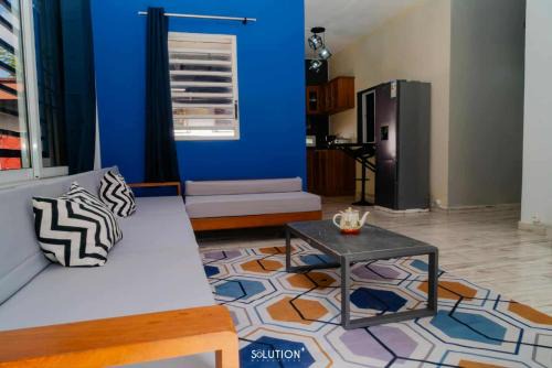Hell-Ville Apartment | Cattleya Guest house