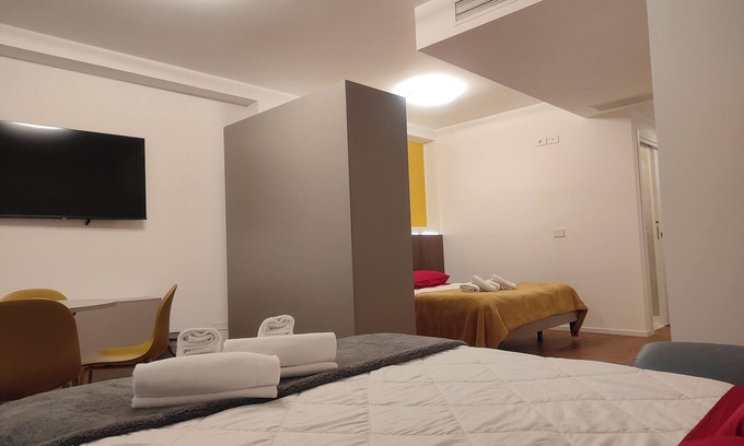 Municipio 1 Apartment | CconfortHotels Maison 104