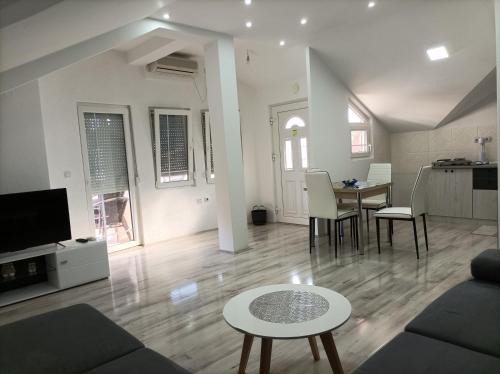 Gevgelija Apartment | Ceca Apartment