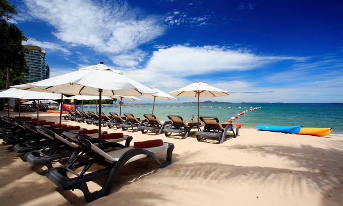 North Pattaya Resort | Centara Grand Mirage Beach Resort Pattaya
