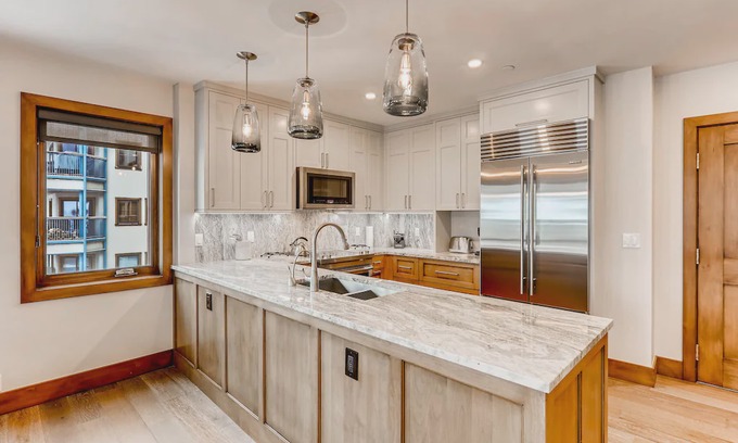 Beaver Creek Apartment | Centennial 1 Bedroom Condo Unit No. 13b