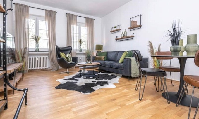 Krefeld Apartment | Center Dream Apartment | Netflix, full Kitchen, Shower, Washingmaschine