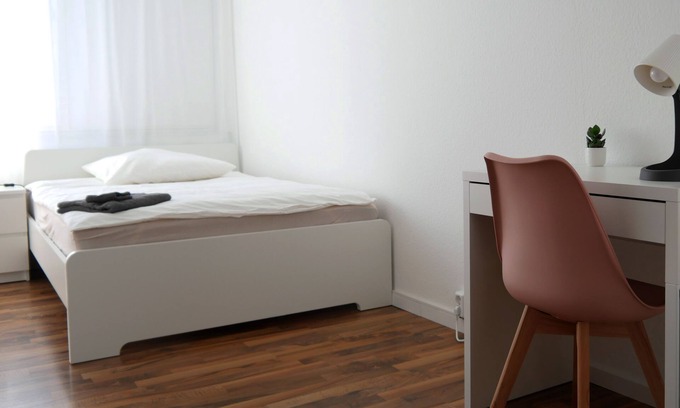 Ludwigshafen-Friesenheim Apartment | Central 3 room apartment for 5-7 persons