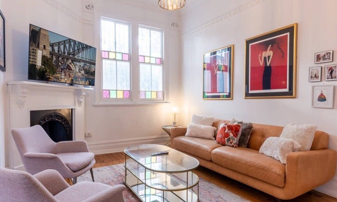 Newtown House | Central based 3-Bed House with Charming courtyard