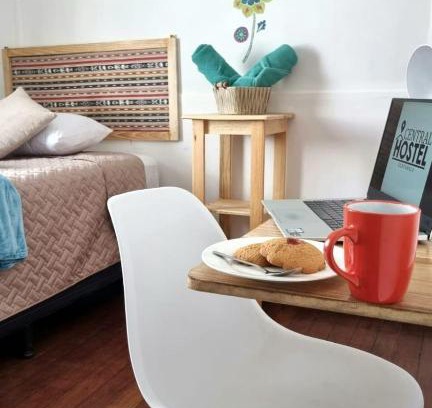 Zona 10 Hostel | Central Hostel Reforma