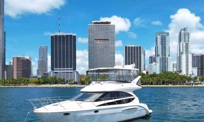 Coral Terrace House | Central house Miami with heated Pool /games