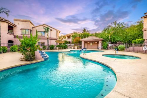 North Scottsdale Apartment | Central Location, Heated Pool, Spa, Upgraded Unit, More
