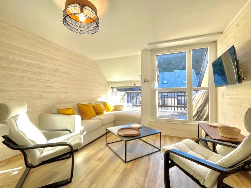 Saint-Lary-Soulan Apartment | Centre village Appartement 3 chambres avec terrasse Jusqu'à 6 personnes