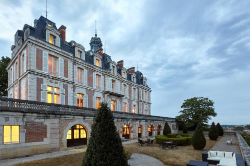 Rully Hotel | Château Saint-Michel - Cercle des Grands Crus