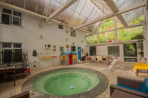 Guaramiranga House | Chacara completa c Wifi, piscina, sauna, churrasq