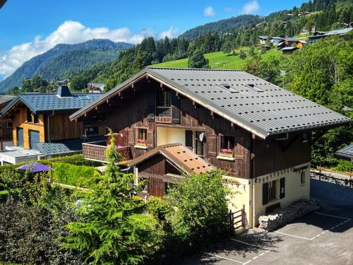 Les Gets Bed & Breakfast | Chalet Aventure B&B Les Gets