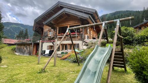 Chatel Ski Chalet | Chalet Capilou linga 4 étoiles