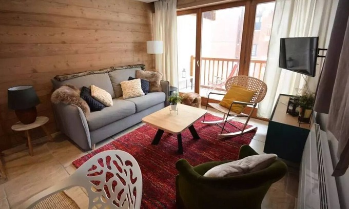 Les Boisses Ski Chalet | Chalet Cheval Liberte - Chalets for 6 People