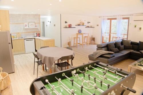 Pomerol Ski Chalet | Chalet en pleine nature Pomerol