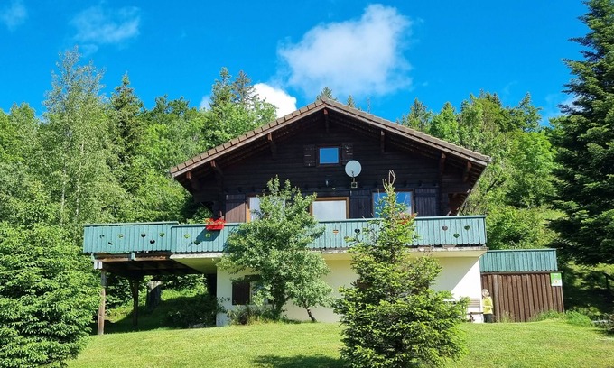 Foncine-le-Haut Ski Chalet | CHALET IN THE HEART OF THE HAUT JURA PARK