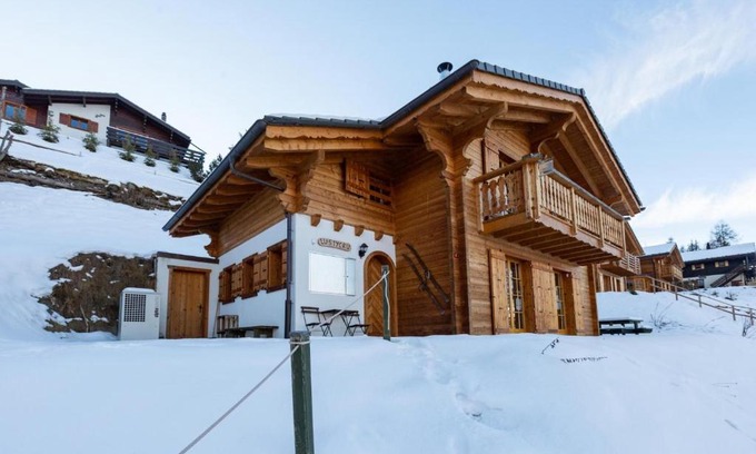 Riddes Ski Chalet | Chalet Lustycru Enjoy the Mountain