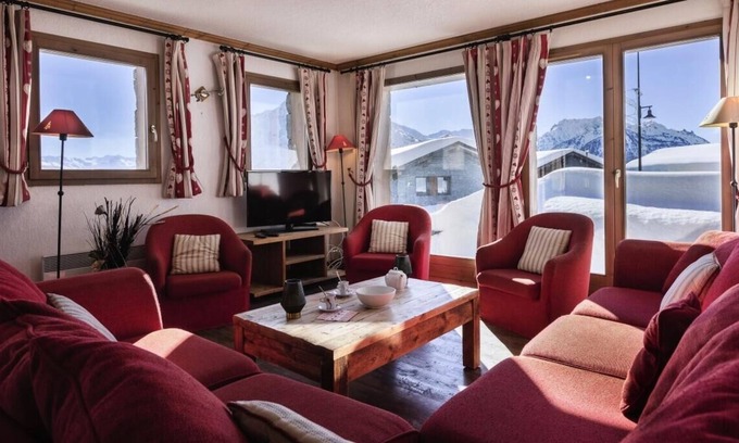 Les Eucherts Ski Chalet | Chalet MMV Les Perdrix 1 - Mountain Collection - 7 Room Chalet 12 People