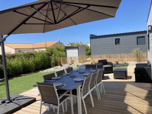 Bretignolles-sur-Mer Ski Chalet | Chalet neuf pour 8 dans une résidence avec piscine