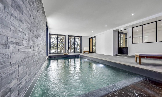 Plagne 1800 Ski Chalet | Chalet Tarentaise - Seven Bedroom Chalet, Sleeps 15