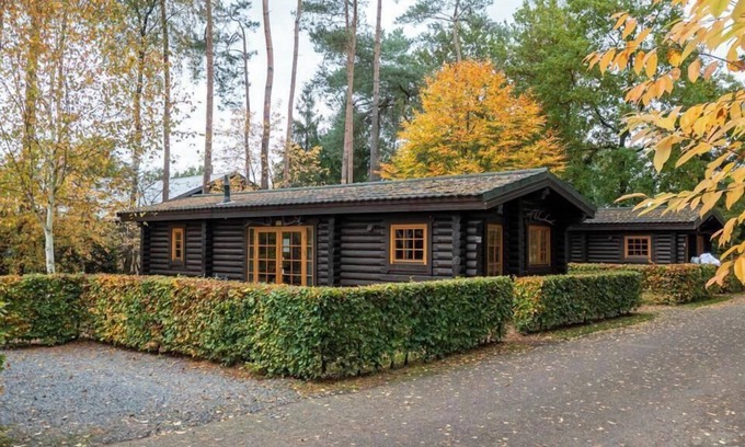 Otterlo House | Chalet with 2 bedrooms and 1 bathroom
