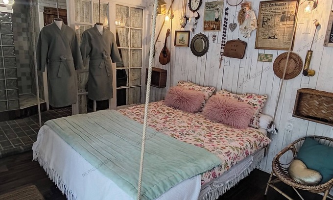 Saint-Hilaire-de-Beauvoir Bed & Breakfast | Chambre D'hôte Avec Jacuzzi Privatif