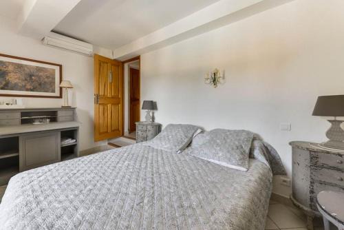 Cabrieres-d'Avignon Bed & Breakfast | Chambre d'hôtes le Jardinage