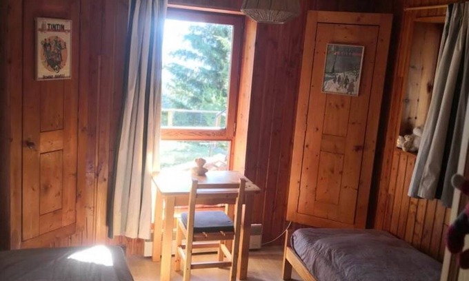 Arc-1600 Ski Chalet | Chambre d'hôte TINTIN - 2 people - single beds