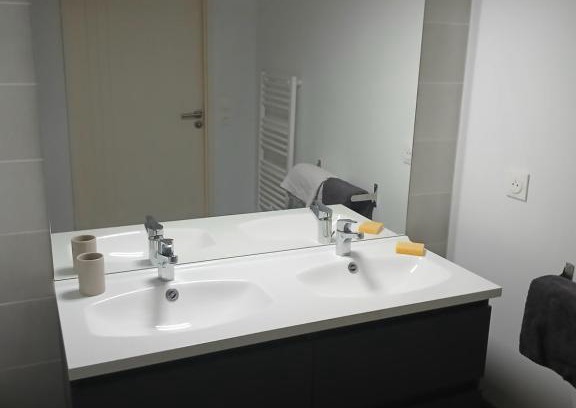 Villeneuve-les-Avignon Bed & Breakfast | Chambre meublee