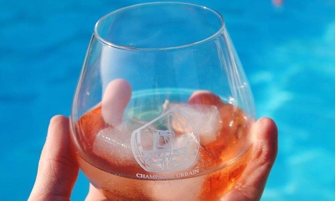 Baroville Bed & Breakfast | Champagne Urbain