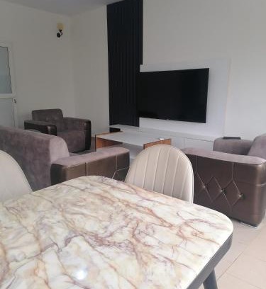 Same Apartment | Champs Fleury 2