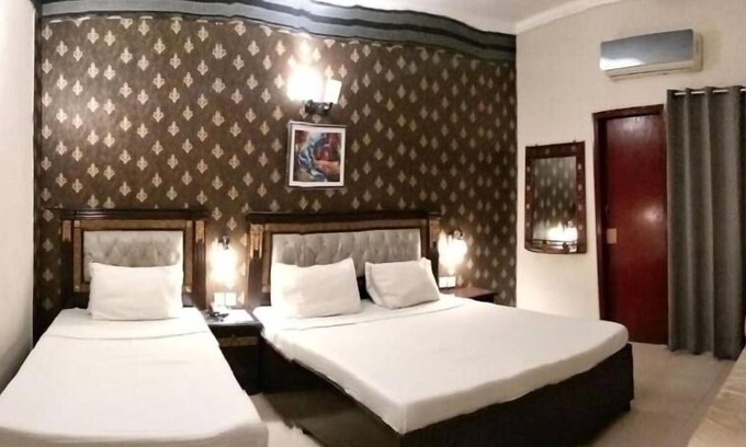Gulberg Hotel | Chancery Hotel