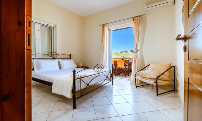 Chania Town Apartment | Chania Grand Nature Apartment
