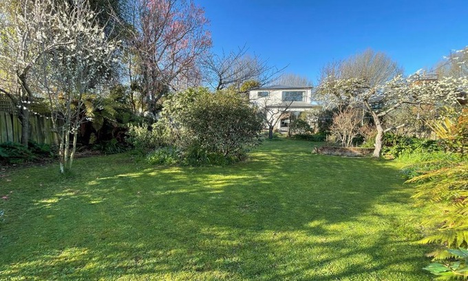 Edgeware Apartment | Character & new CNZhouse with quiet