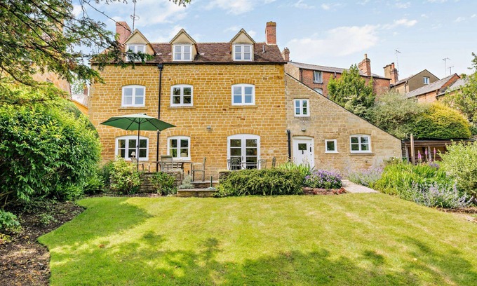 Blockley Cottage | Characterful property in the Cotswolds - The Glen