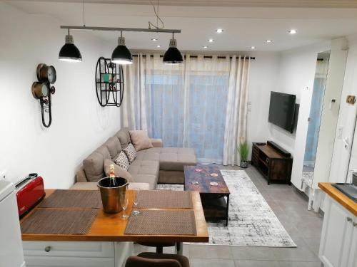 Laveyron Apartment | Charmant appartement T2 dans villa idéal pour professionnels