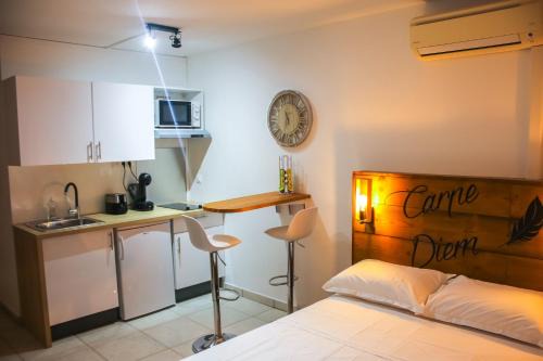 Bas du Fort Apartment | CHARMANT STUDIO DE STANDING GOSIER