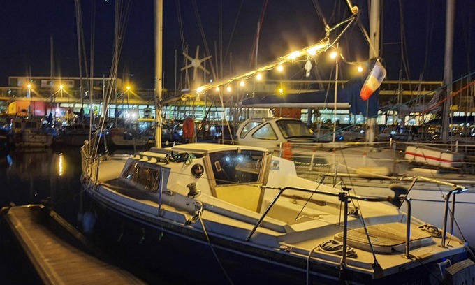 Boulogne-sur-Mer House | Charmant Voilier Nuit Insolite