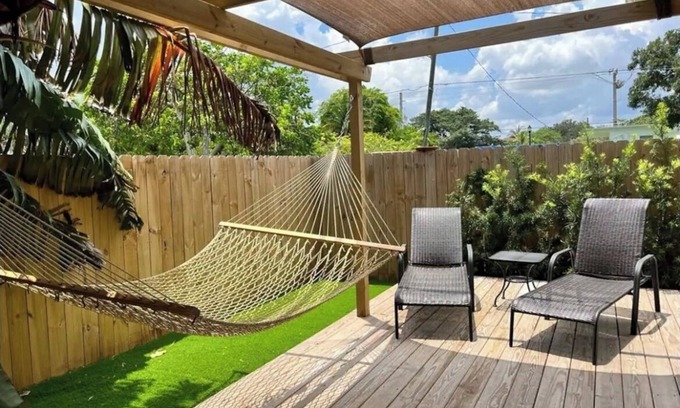 Middle River Terrace Apartment | Charming 1-bedroom apartment with private yard in wonderful Fort Lauderdale