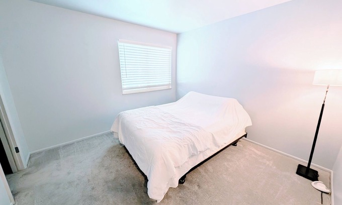 South Westminster Condo | Charming 2-bedroom condo with AC and WiFi in wonderful Arvada