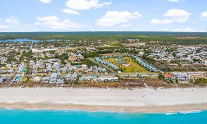 Kiska Beach House | Charming 3-bedroom house on quite West End-Panama City BeachnGolf Cart Included