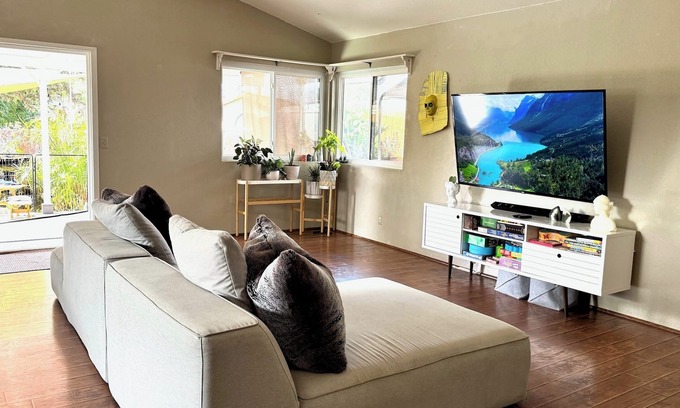 Spring Valley House | Charming 3-bedroom house by the Pond w Waterfall, Playground, and Trampoline.