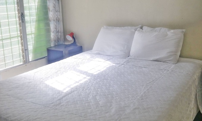 San Salvador Apartment | Charming 3-bedroom apartment with WiFi and shared social areas in San Salvador