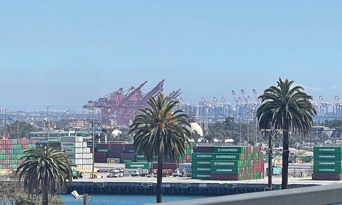 Central San Pedro House | Charming 3-bedroom house in marvelous Los Angeles with WiFi, AC