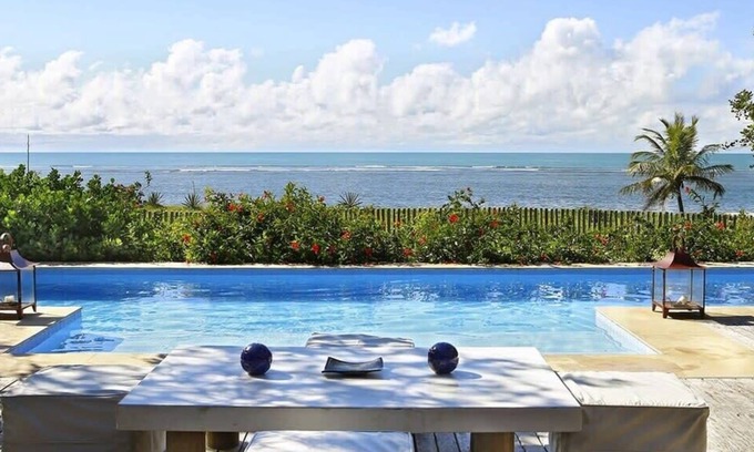 Alto da Cruz Apartment | Charming and Cozy Bungalow Beach - BAH013
